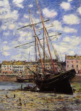 Bateau à marée basse à Fécamp Claude Monet Peinture à l'huile